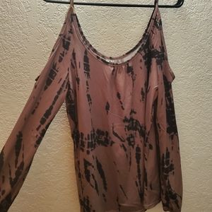 Bleach dye tank top cold shoulder